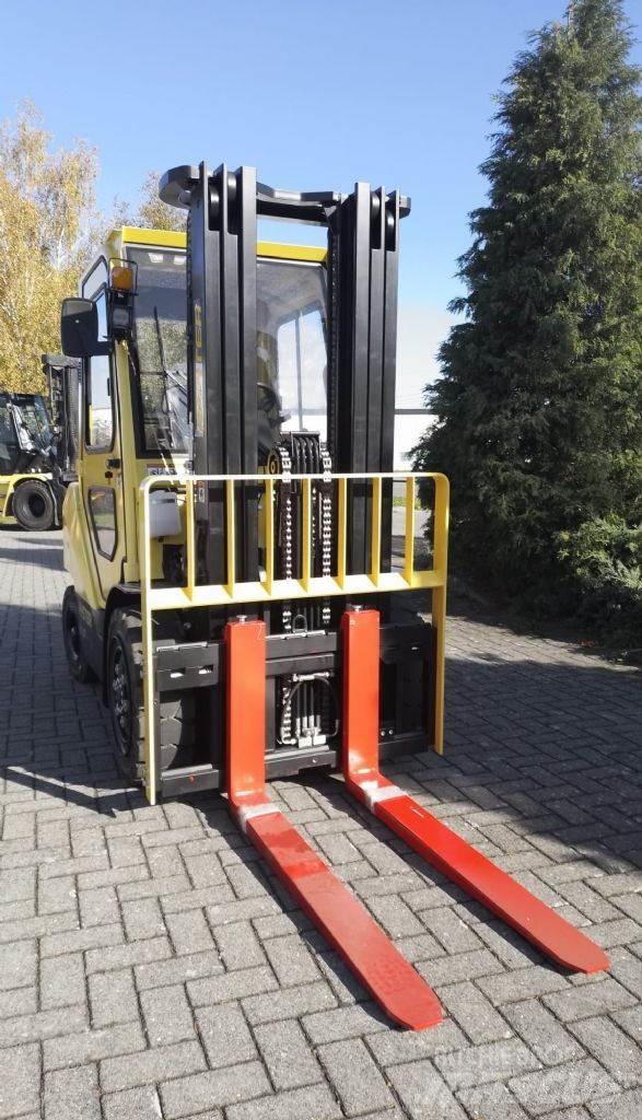 Hyster H3.5UT Tehnika ar dīzeļa dzinēju