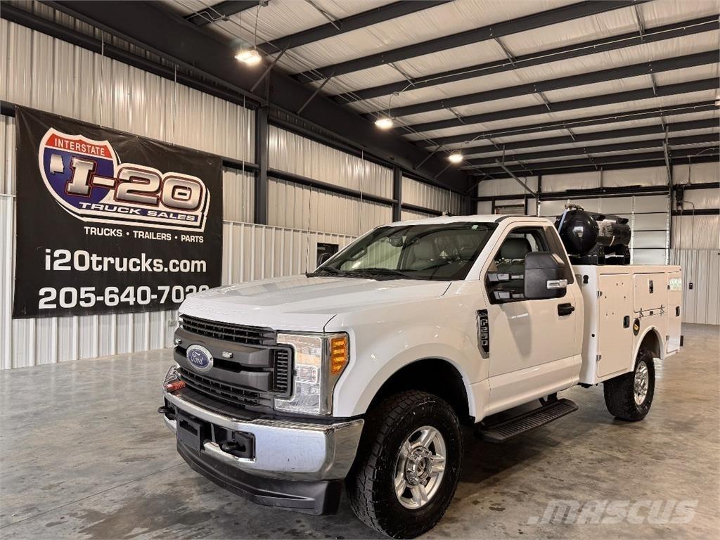 Ford F-250 Pilsētas atkritumvedēji