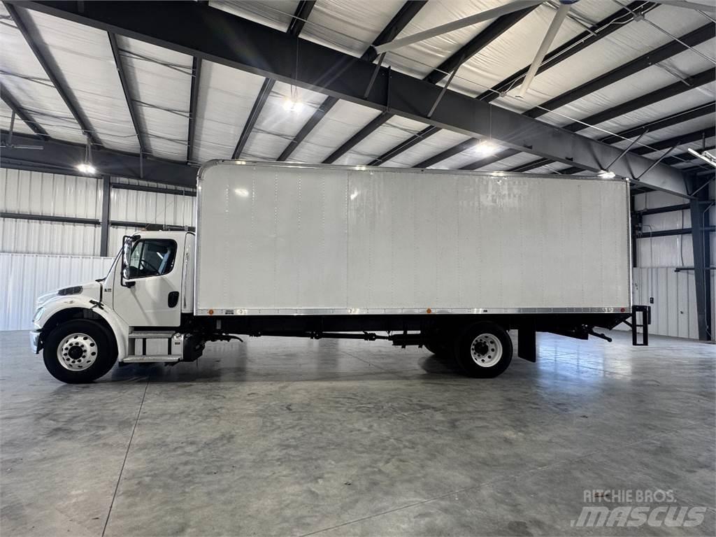 Freightliner M2 Furgons