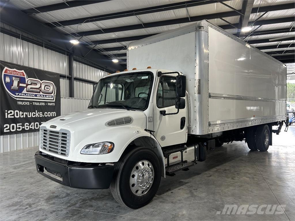 Freightliner M2 Furgons