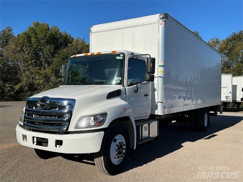 Hino 268 Furgons