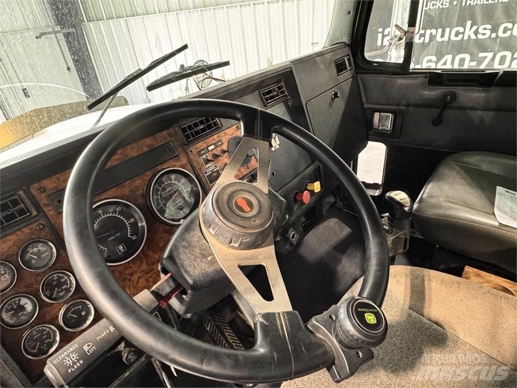 Kenworth T800 Vilcēji