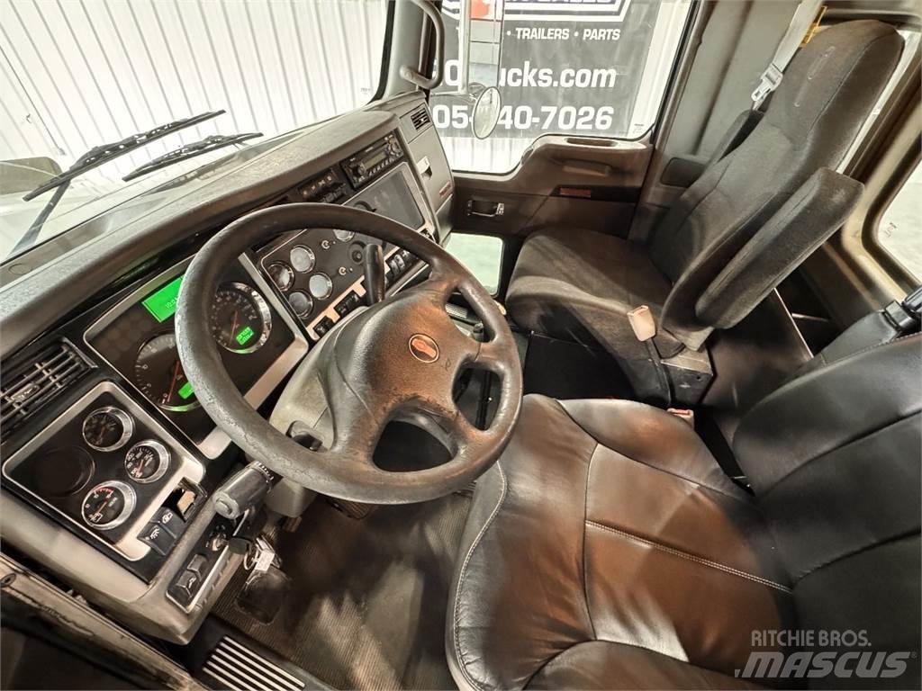 Kenworth T800 Vilcēji