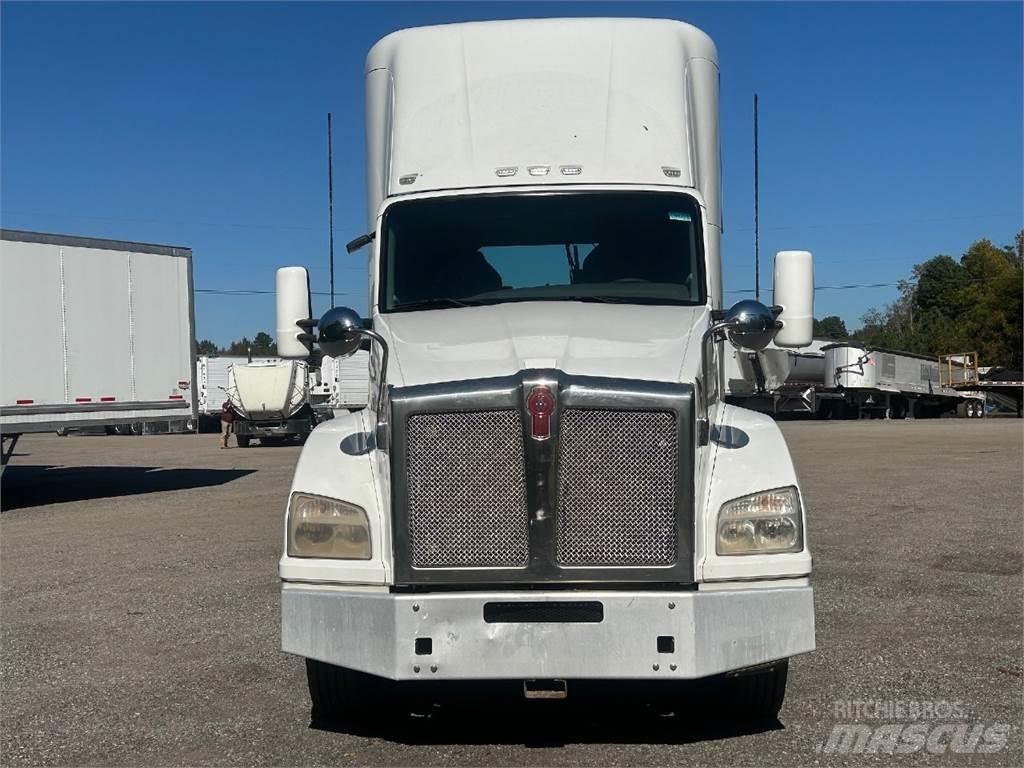 Kenworth T880 Vilcēji