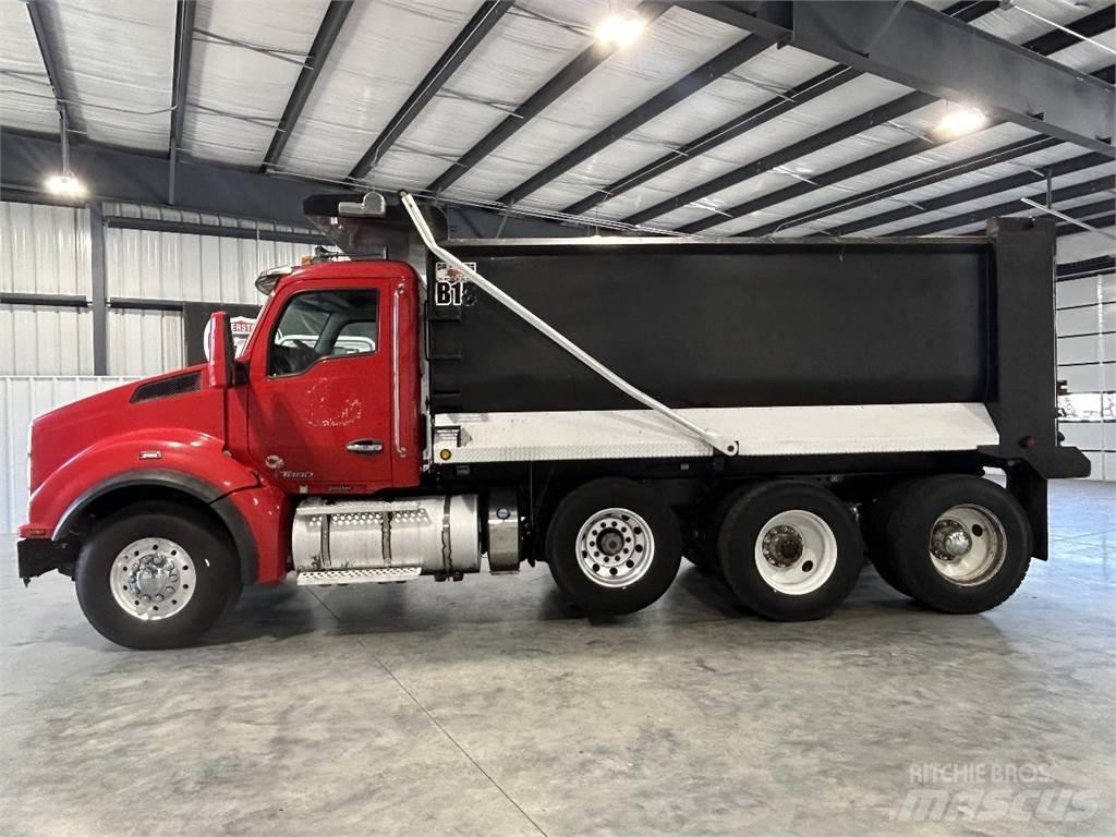 Kenworth T880 Pašizgāzējs