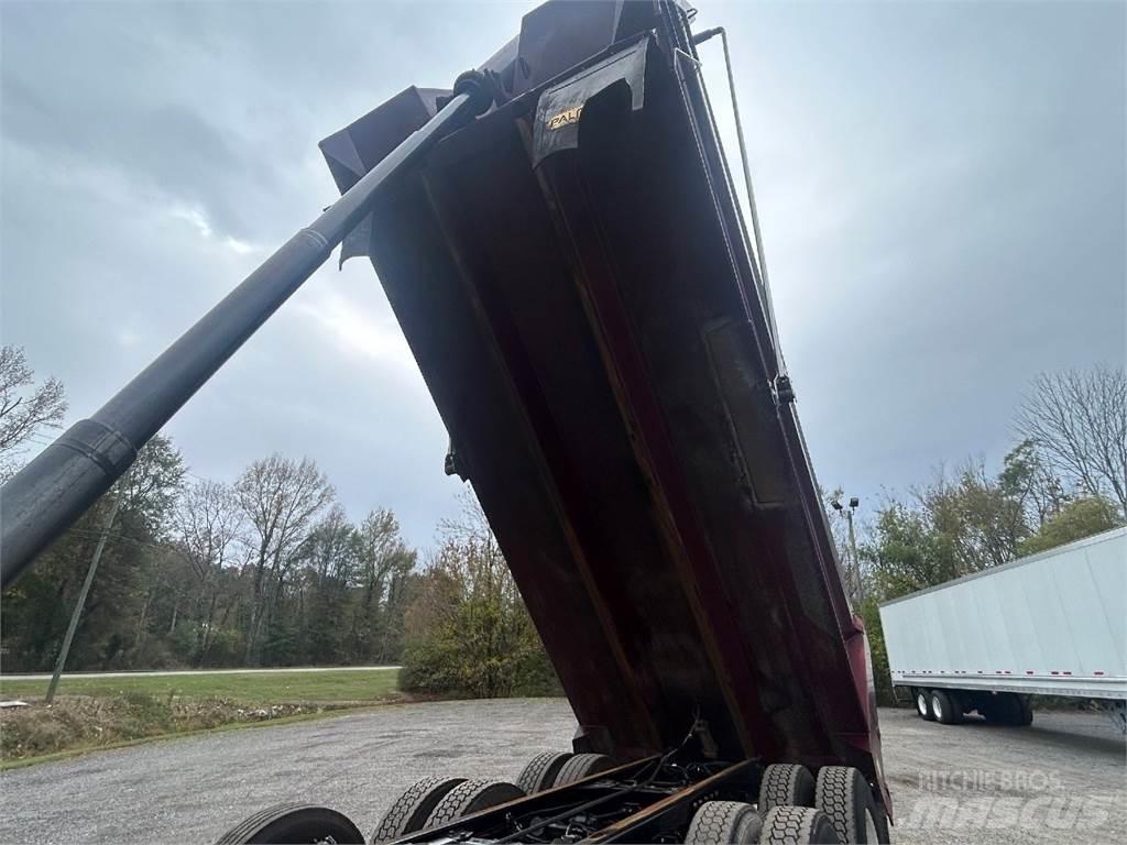 Kenworth W900 Pašizgāzējs