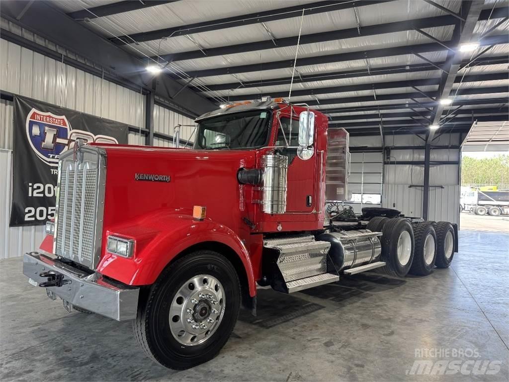 Kenworth W900 Vilcēji