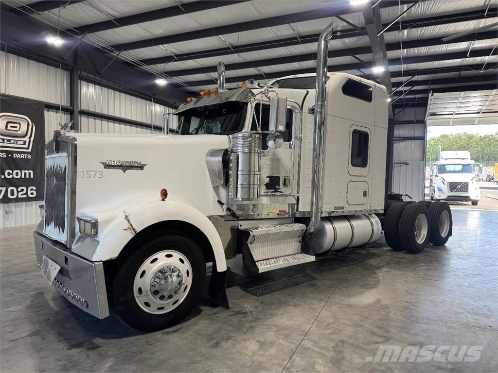 Kenworth W900 Vilcēji