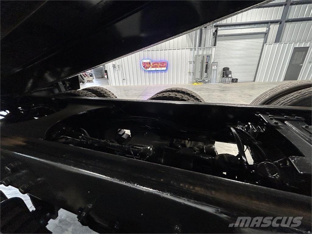 Mack Granite Pašizgāzējs