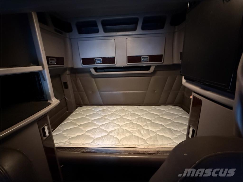 Peterbilt 389 Vilcēji