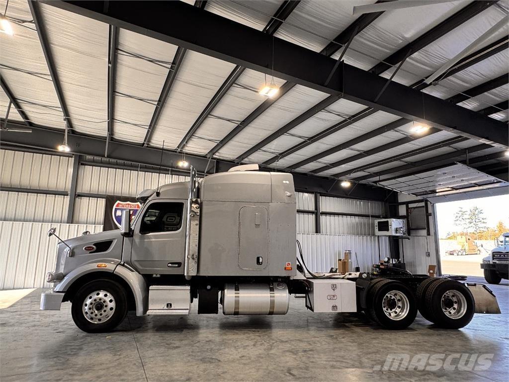 Peterbilt 567 Vilcēji