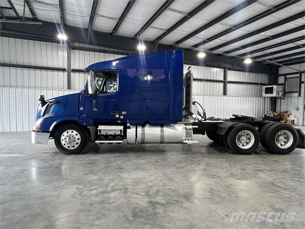 Volvo VNL630 Vilcēji