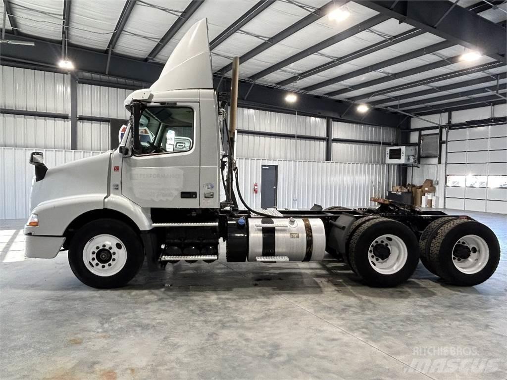 Volvo VNM Vilcēji