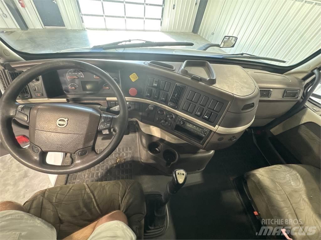 Volvo VNM64T200 Vilcēji