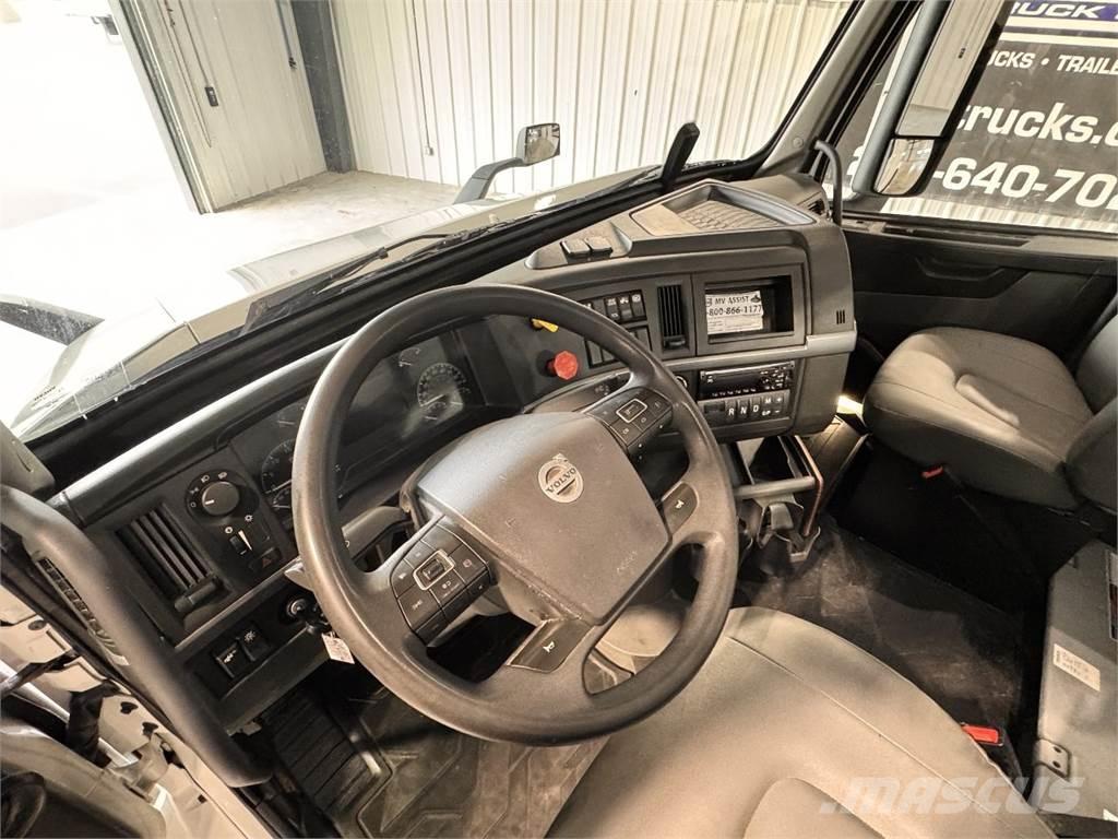 Volvo VNR64T300 Vilcēji