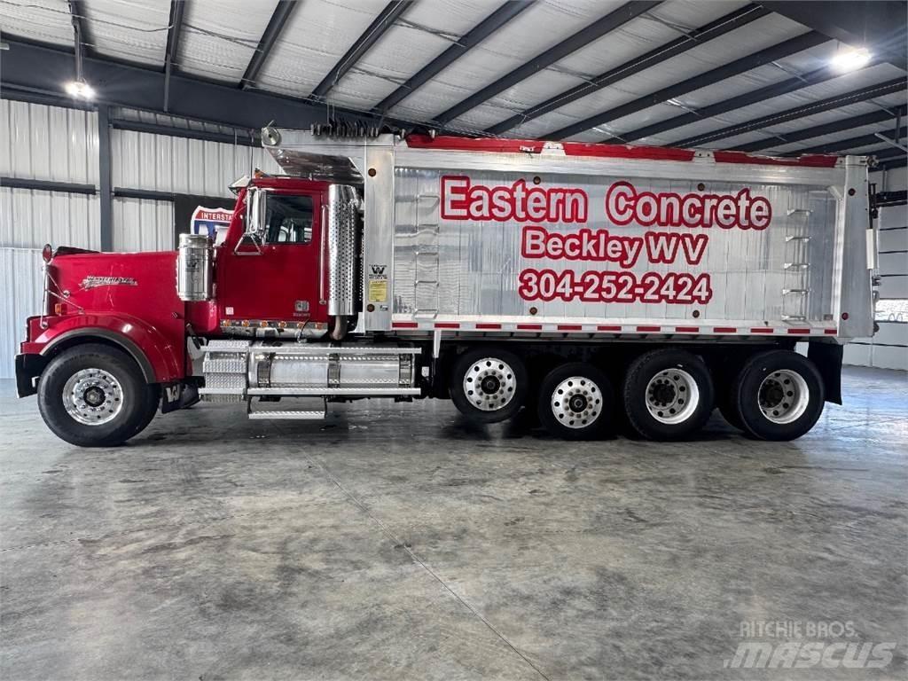 Western Star 4900 Pašizgāzējs
