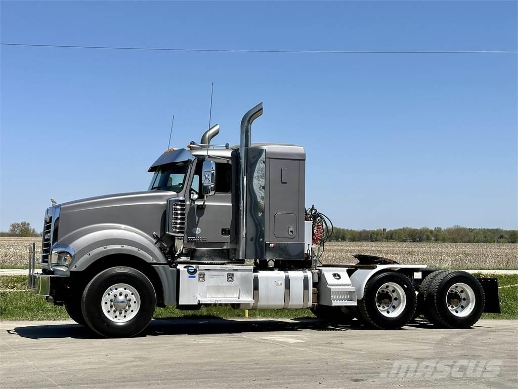 Mack Titan TD713 Vilcēji