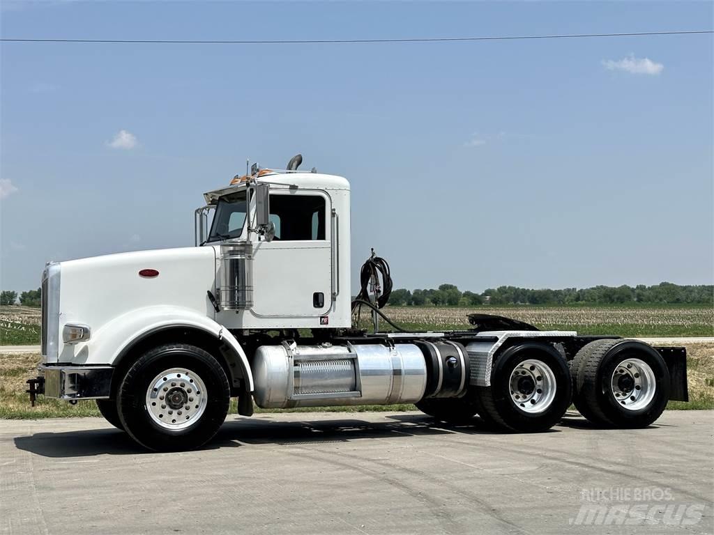 Peterbilt 367 Vilcēji