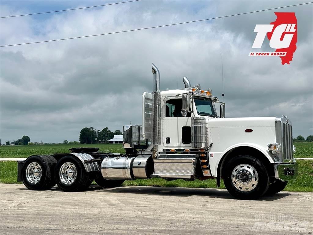 Peterbilt 389 Vilcēji