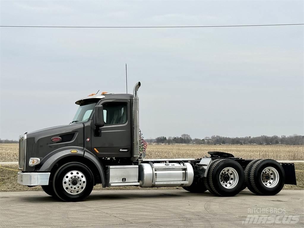 Peterbilt 567 Vilcēji