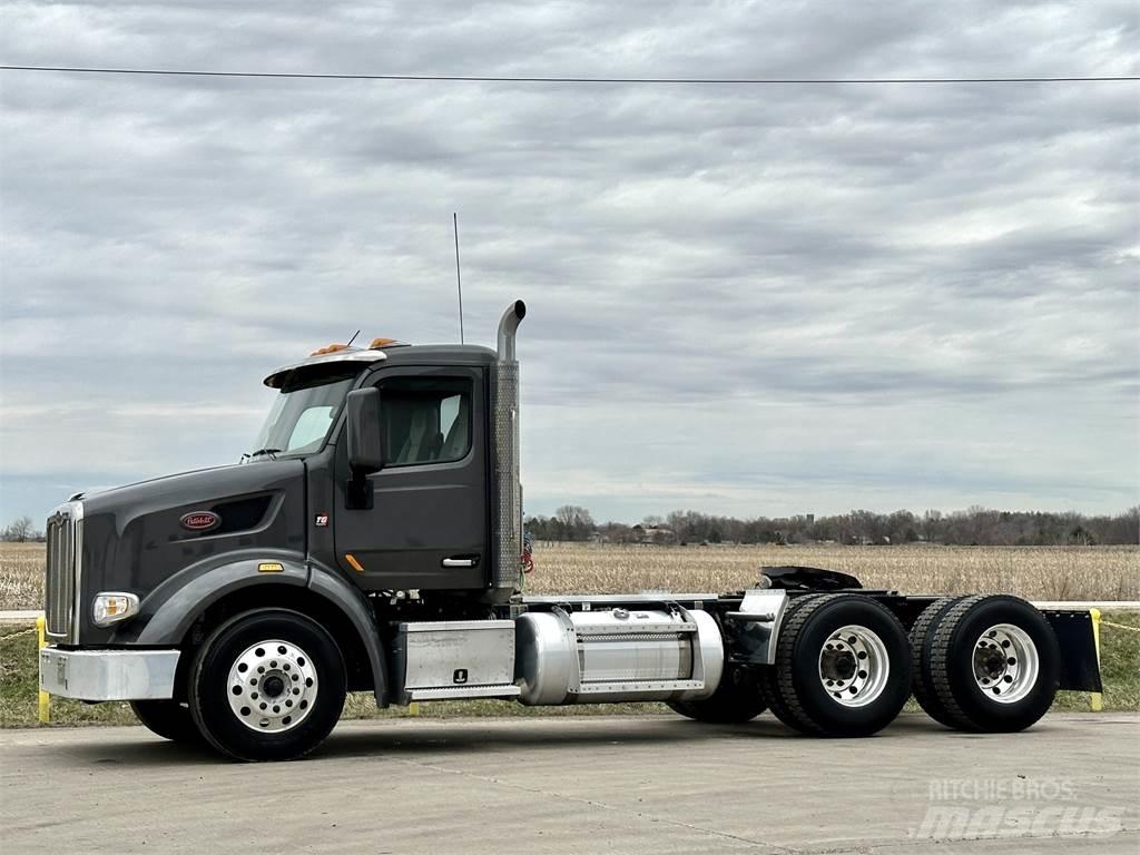 Peterbilt 567 Vilcēji