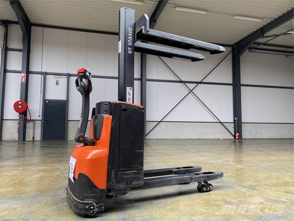 Toyota BT SWE080L Pašgājēji krautnētāji