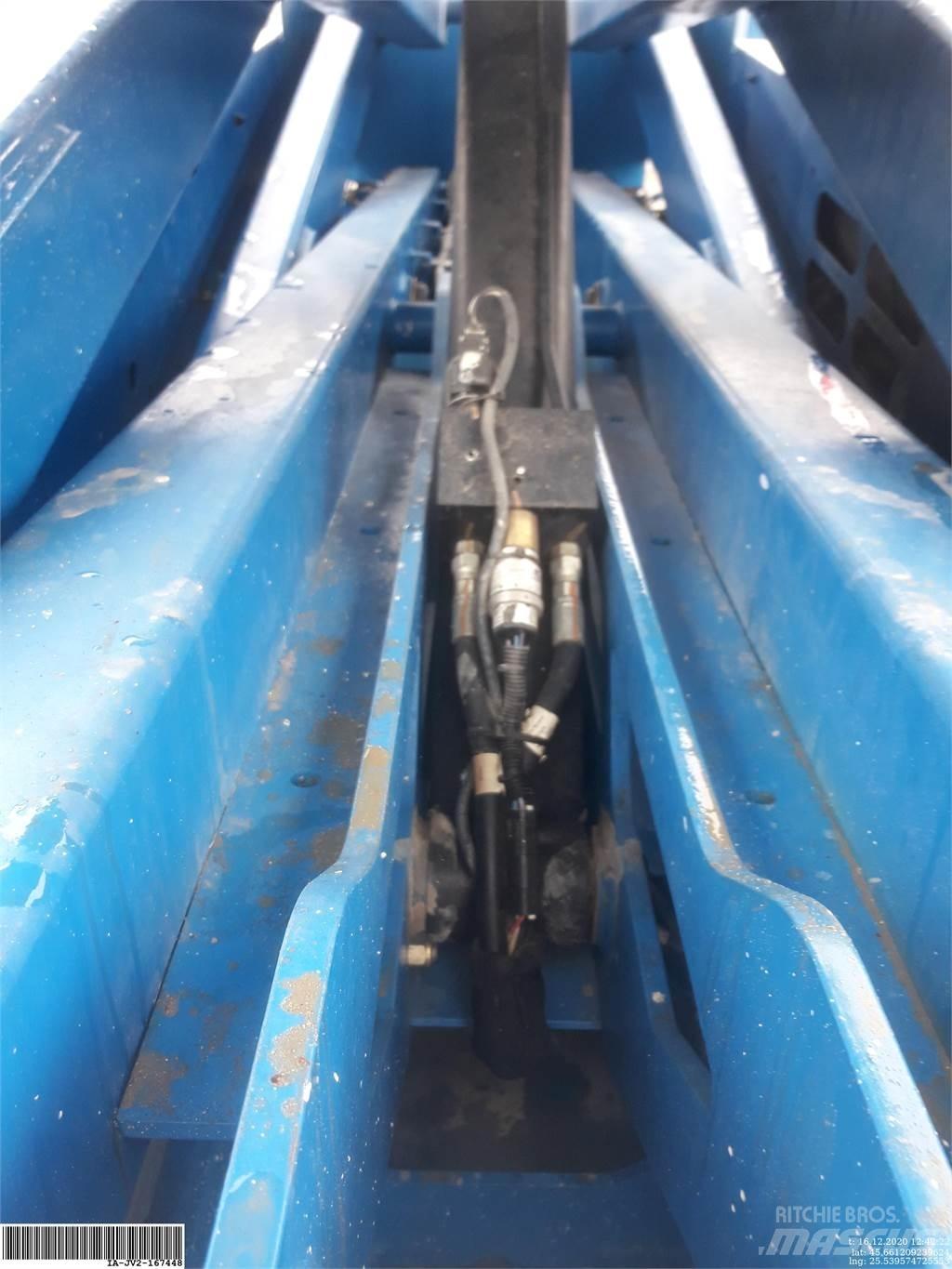 Genie GS3369RT Šķerveida pacēlāji