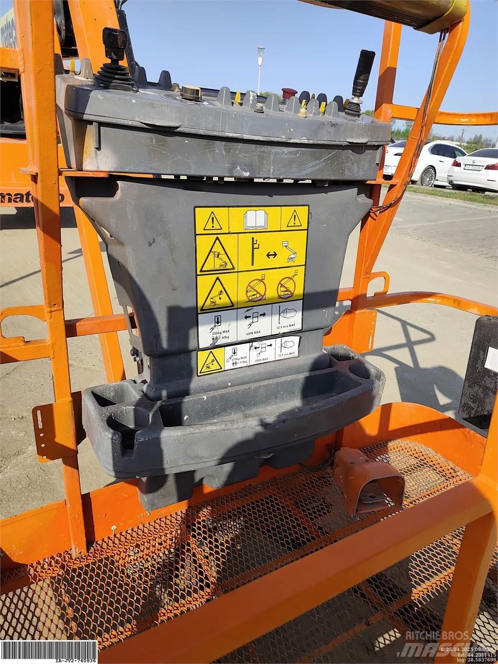 JLG 460SJ Strēles pacēlāji