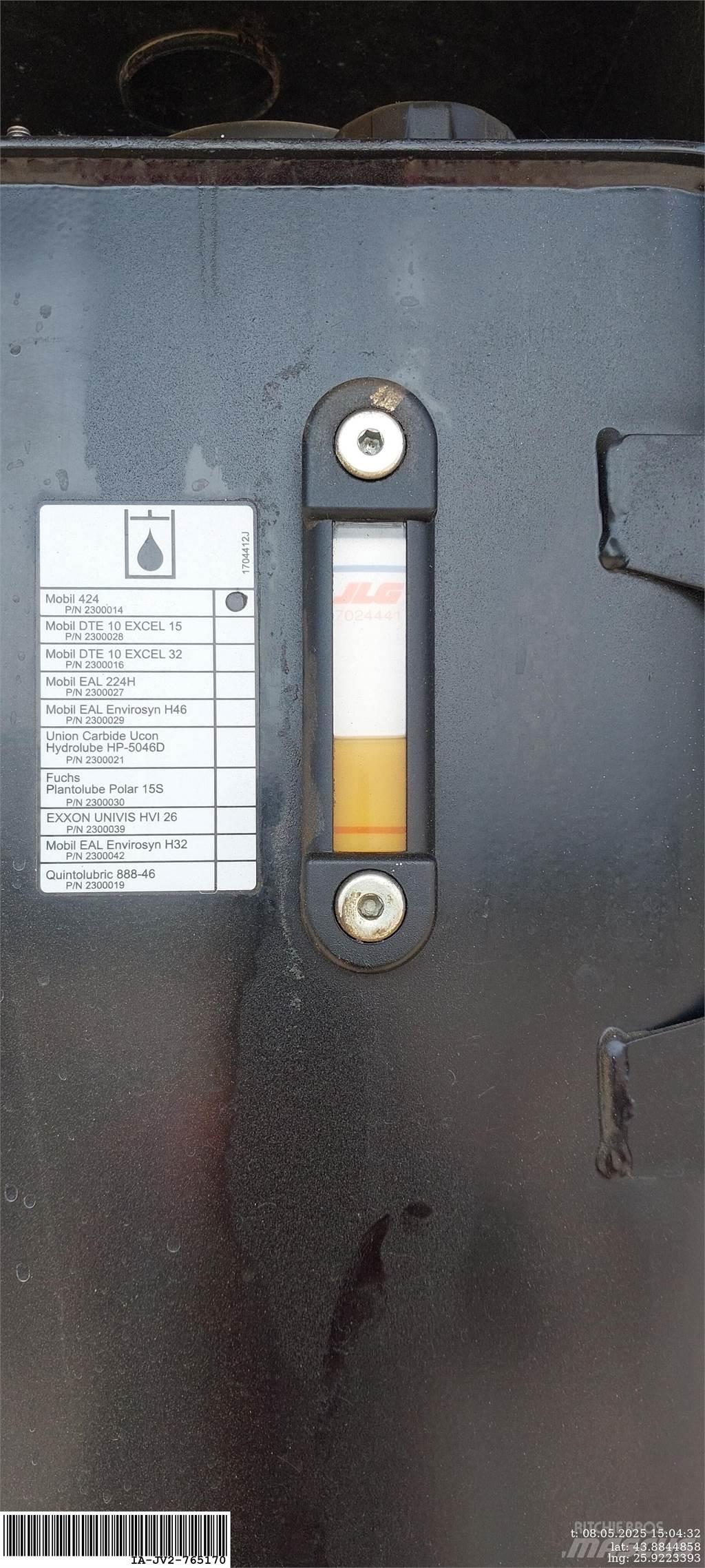 JLG 860SJ Strēles pacēlāji