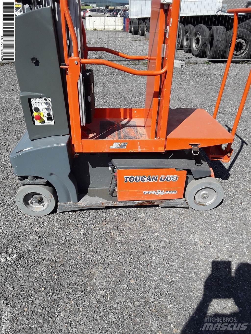 JLG Toucan duo Vertikālie pacēlāji