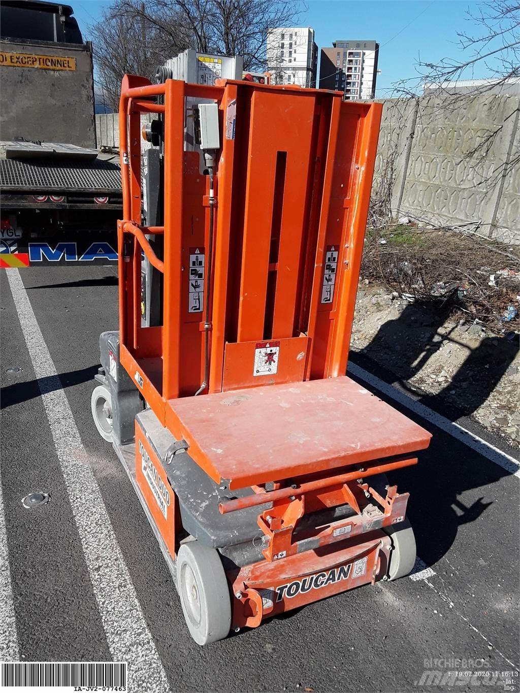 JLG Toucan duo Vertikālie pacēlāji