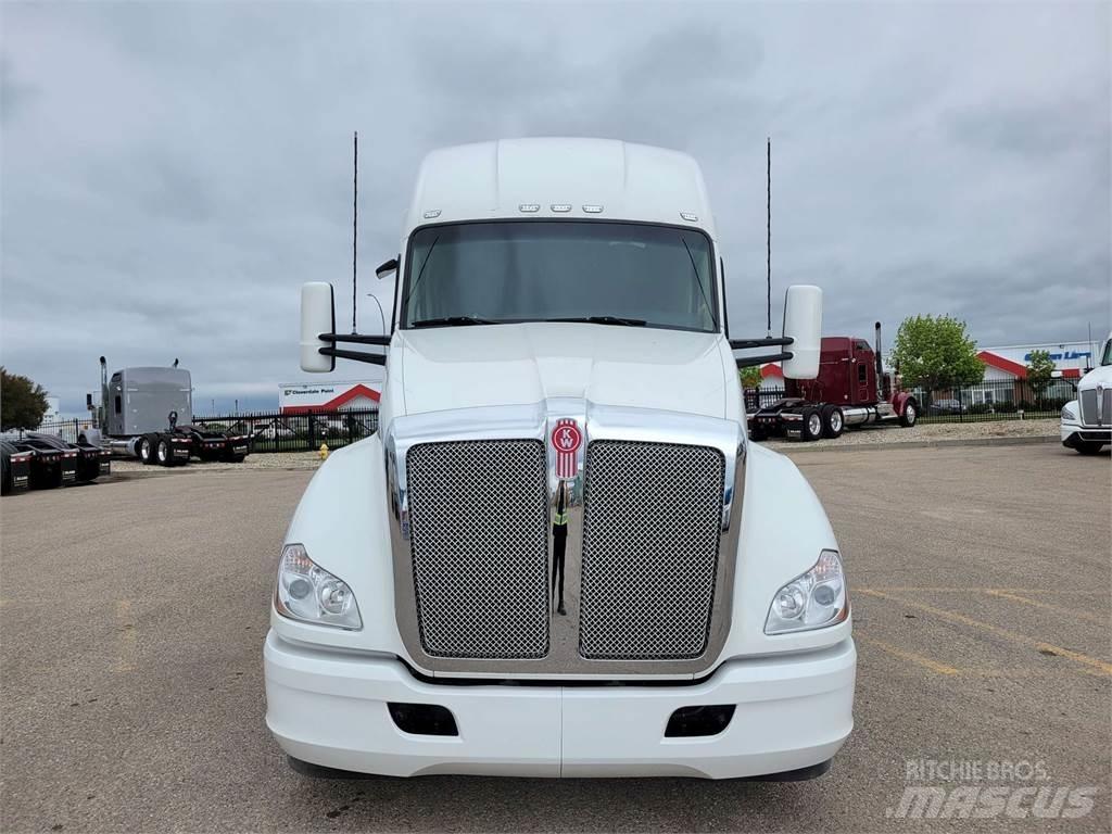 Kenworth T680 Vilcēji