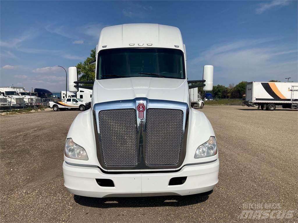 Kenworth T680 Vilcēji