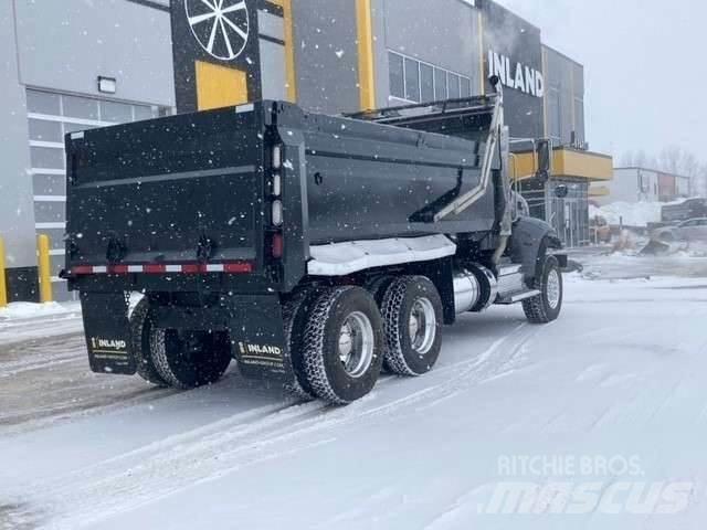 Peterbilt 348 Pašizgāzējs