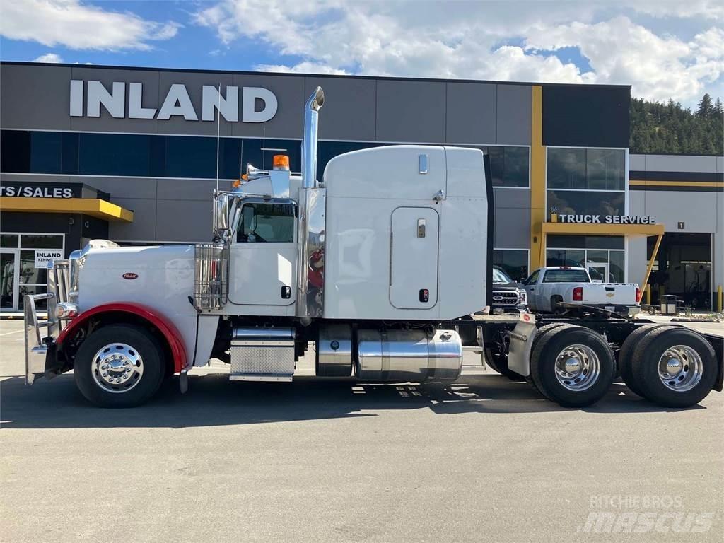 Peterbilt 389 Vilcēji