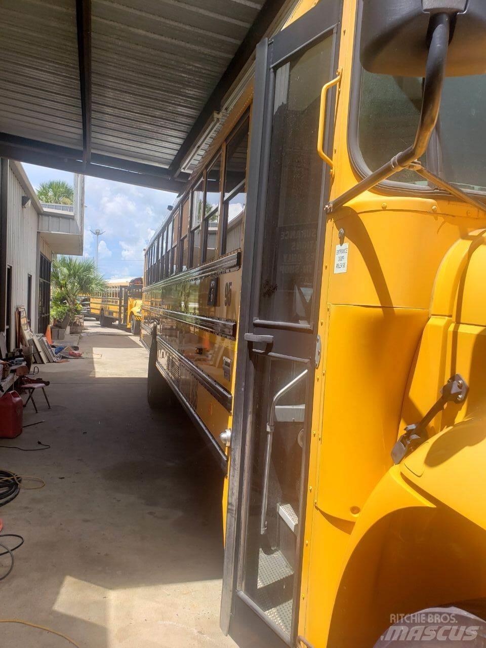IC Bus CE300 Citi autobusi