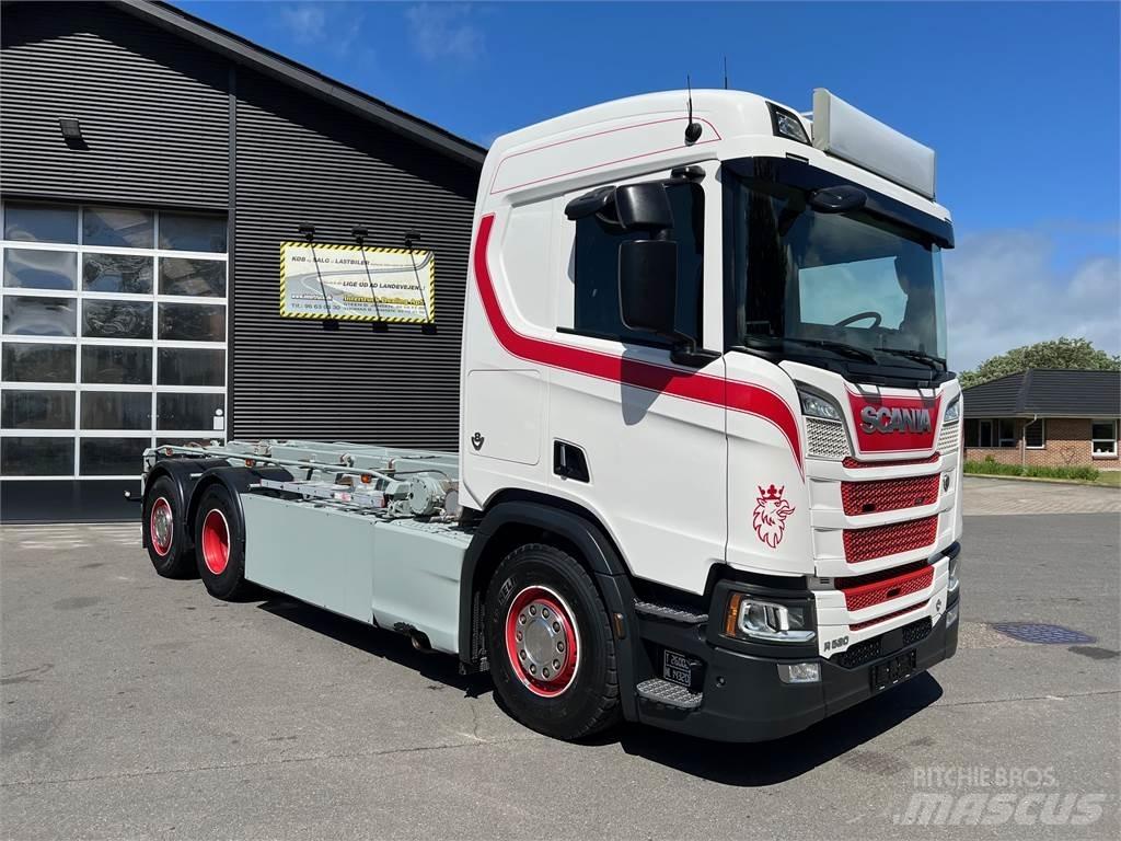Scania R520 hejs Kabeļu pacēlājs nomontējamām kravas mašīnām