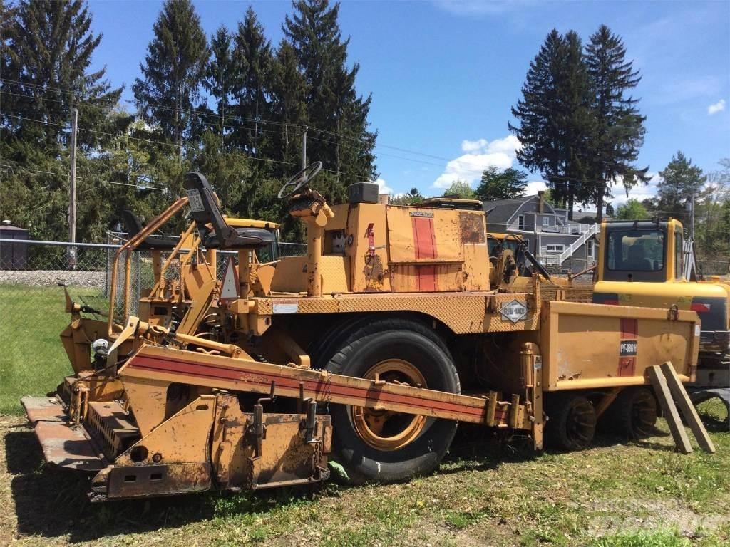 Blaw-Knox PF180H Asfalta klājēji