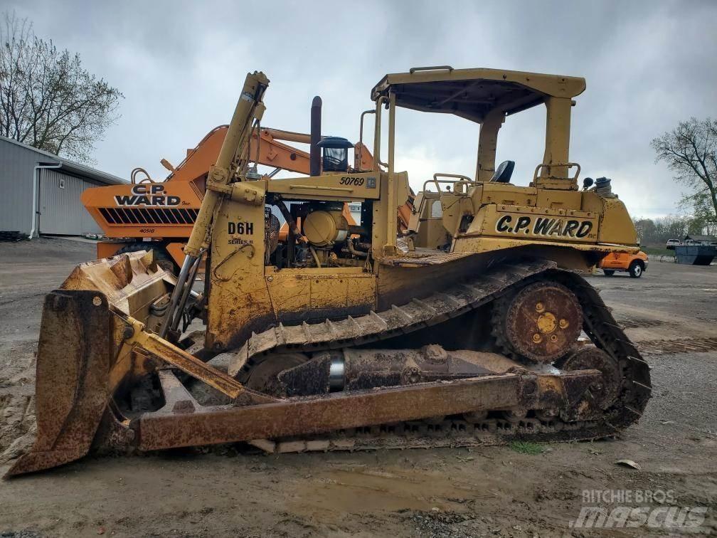 CAT D6H Kāpurķēžu buldozeri