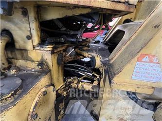 Komatsu WA180-1 Iekrāvēji uz riteņiem