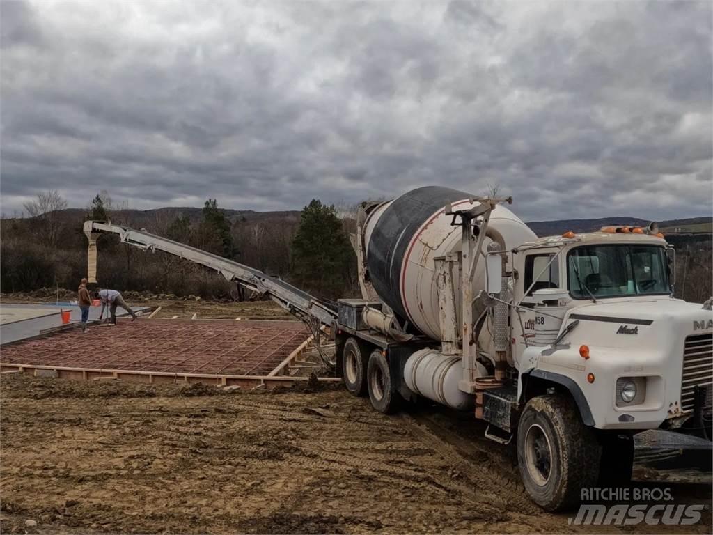Mack DM690S Citas sastāvdaļas