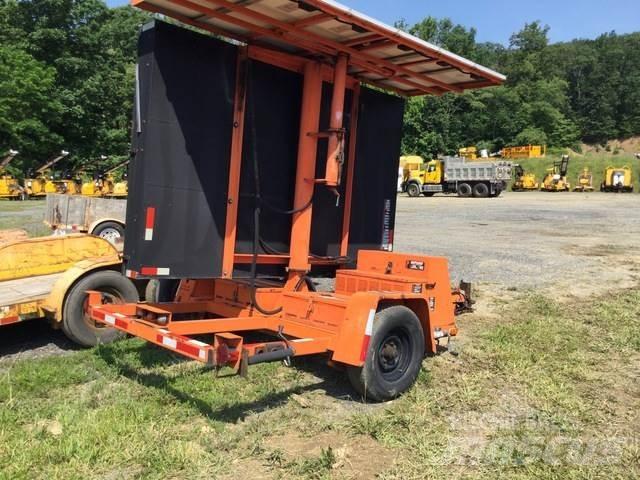 Addco DH-1000 Gaismas torņi