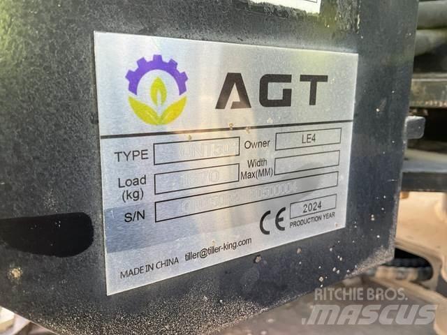 AGT QNT50R Kāpurķēžu ekskavatori