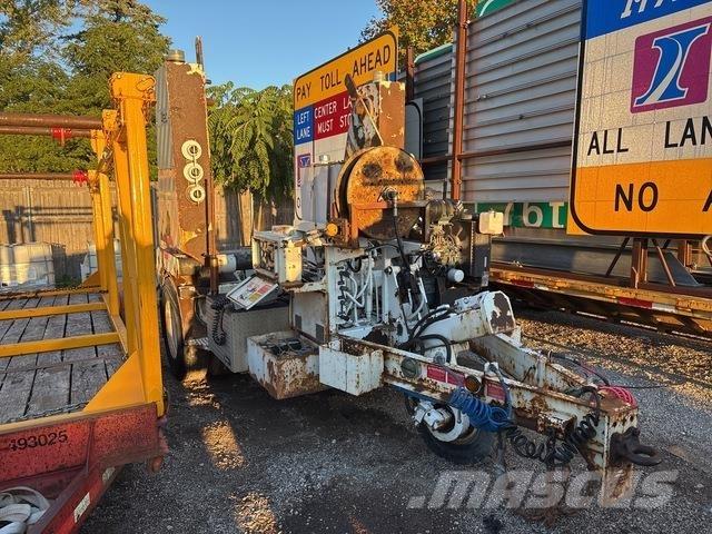 Altec AD-108 Būvniecība- Citi