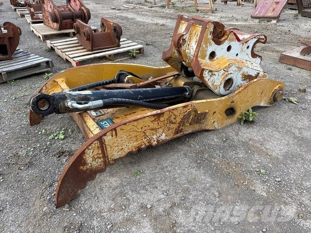 AMI  Kāpurķēžu ekskavatori