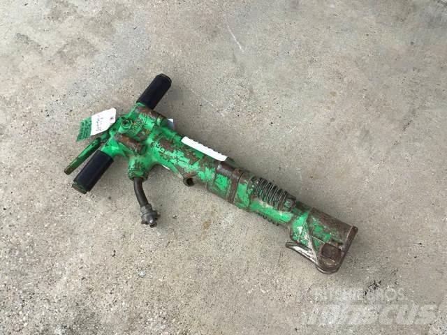  APT M160 Būvniecība- Citi