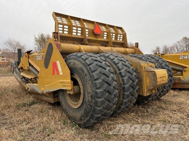 Ashland 2411E Skrēperi