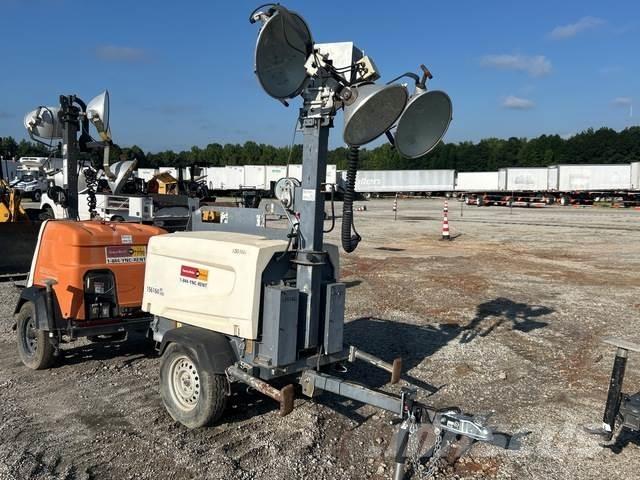 Atlas Copco V4 Gaismas torņi