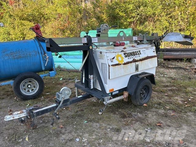 Atlas QLT M10 Gaismas torņi