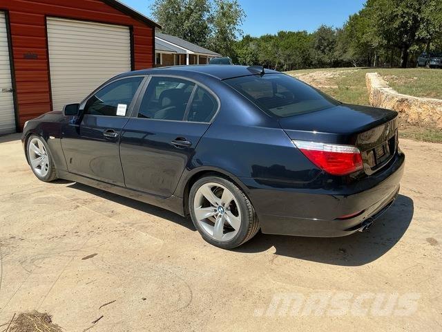 BMW 528i Automašīnas